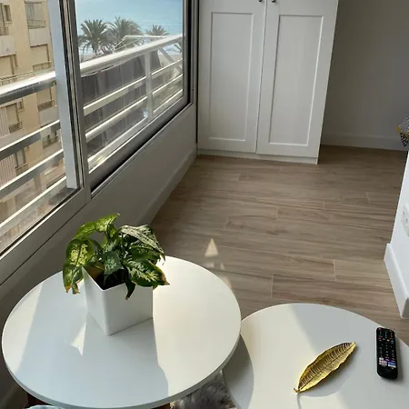 Recien Renovado En Primera Linea De Playa Apartment *