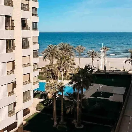 Recien Renovado En Primera Linea De Playa * El Campello